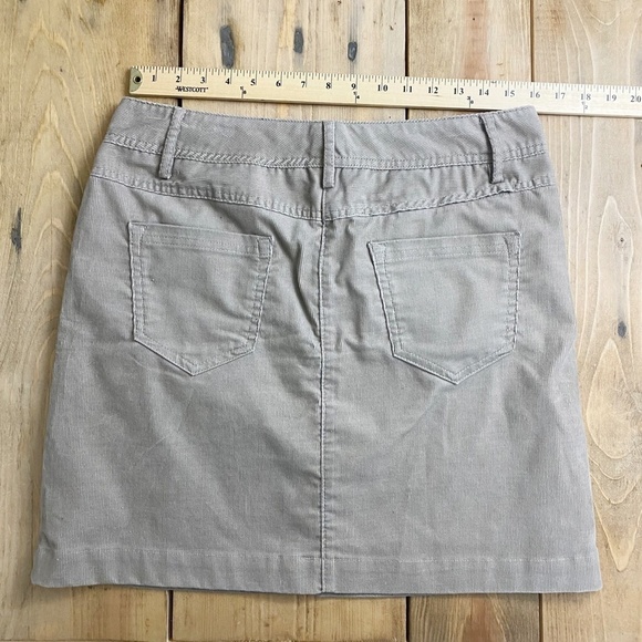 Rohan Ridgeway Cord Skirt Corduroy Tan UK Brand - Picture 4 of 7